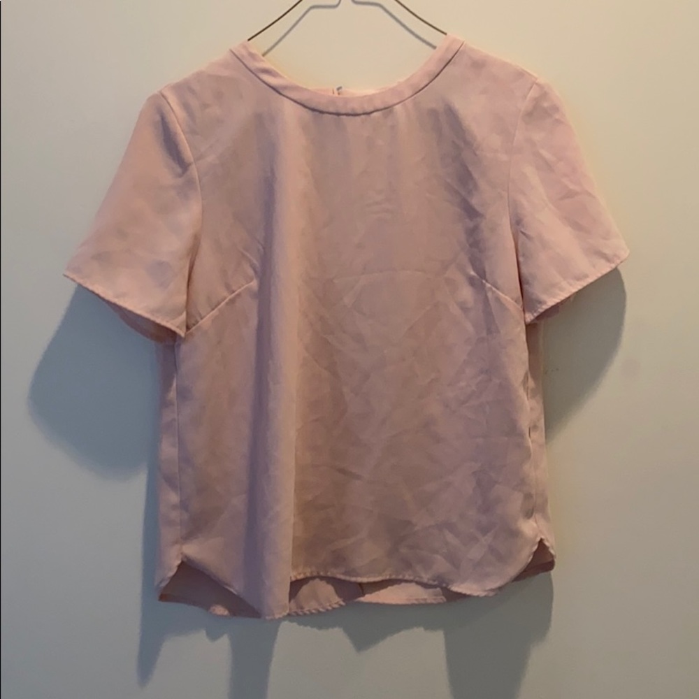 Forever21 blush size small shirt